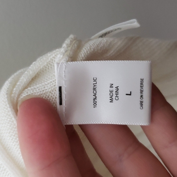 7th Ave NY&CO white twist front blouse sweater top. Women's size large. - Picture 5 of 6